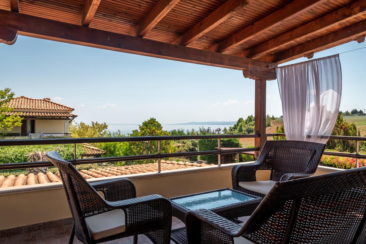 Blue Thea Luxury Villa In Afitos エクステリア 写真