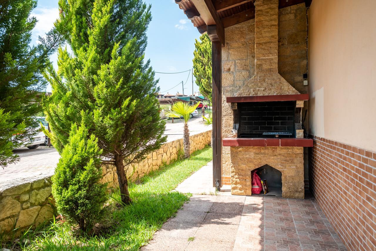 Blue Thea Luxury Villa In Afitos エクステリア 写真