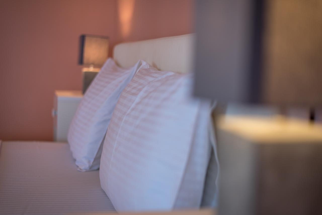 Blue Thea Luxury Villa In Afitos エクステリア 写真